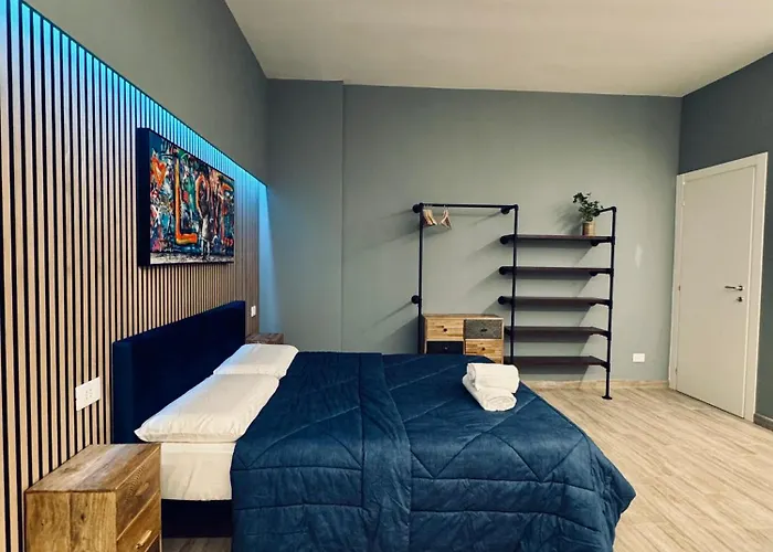 Maison 32 - Station - Netflix Free Apartment Bari