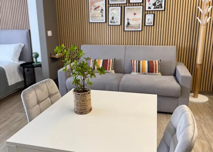 Maison 32 - Station - Netflix Free Apartment Bari