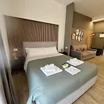 Maison 32 - Station - Netflix Free בארי