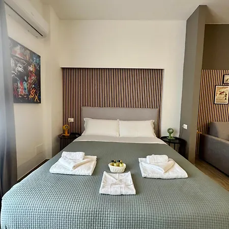 Maison 32 - Luxury Con Jacuzzi E Cucina - Station * Bari