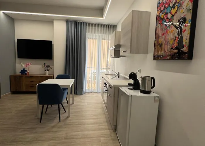 Maison 32 - Station - Netflix Free